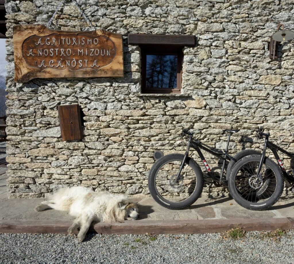 Fiancata laterale dell'agriturismo Monviso Relax